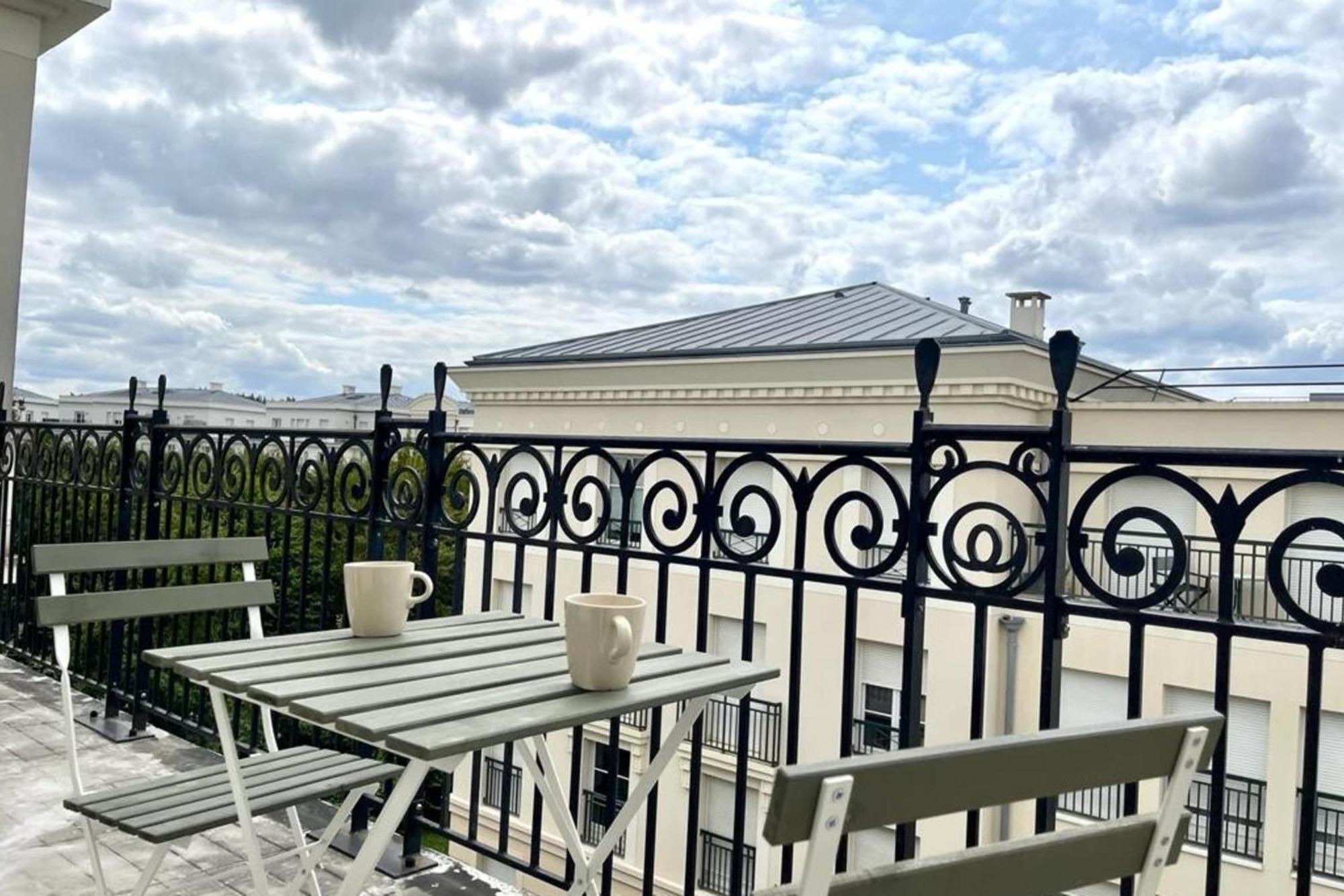 Suites Rive Gauche - 8Min De Disney - Chez Michel Serris Dış mekan fotoğraf
