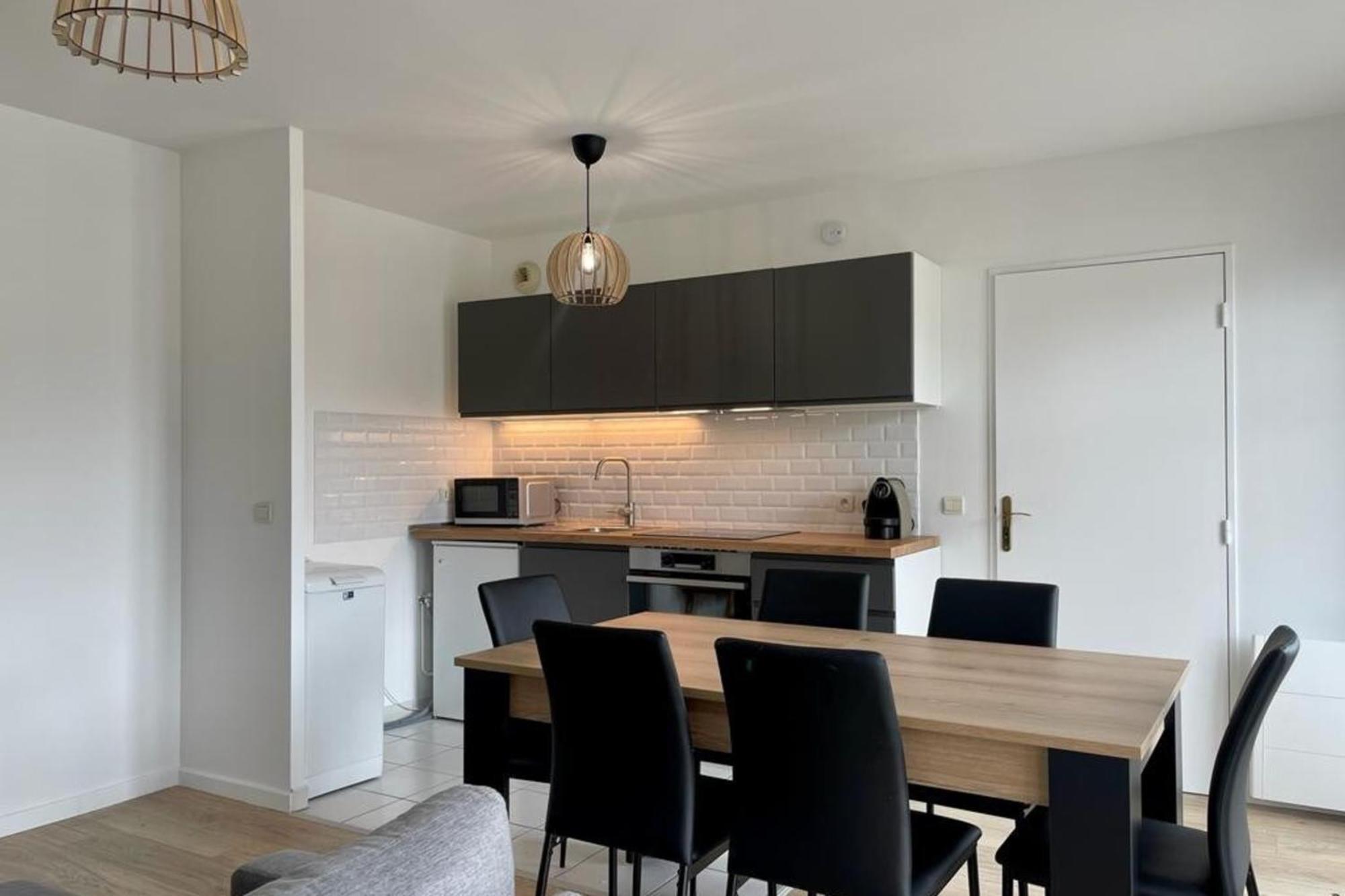 Suites Rive Gauche - 8Min De Disney - Chez Michel Serris Dış mekan fotoğraf